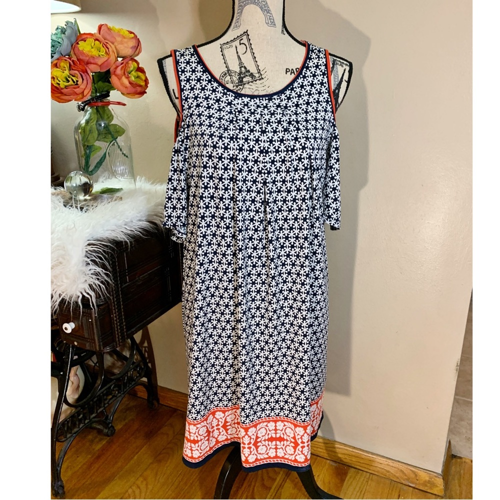 Max Studio Cold Shoulder Women's Dress large Blue White  Red Print Stretch